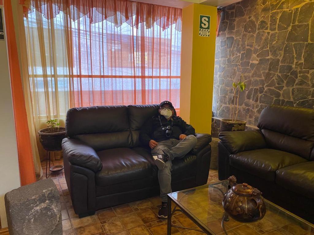 Hostal Oscar Inn Puno Exterior photo
